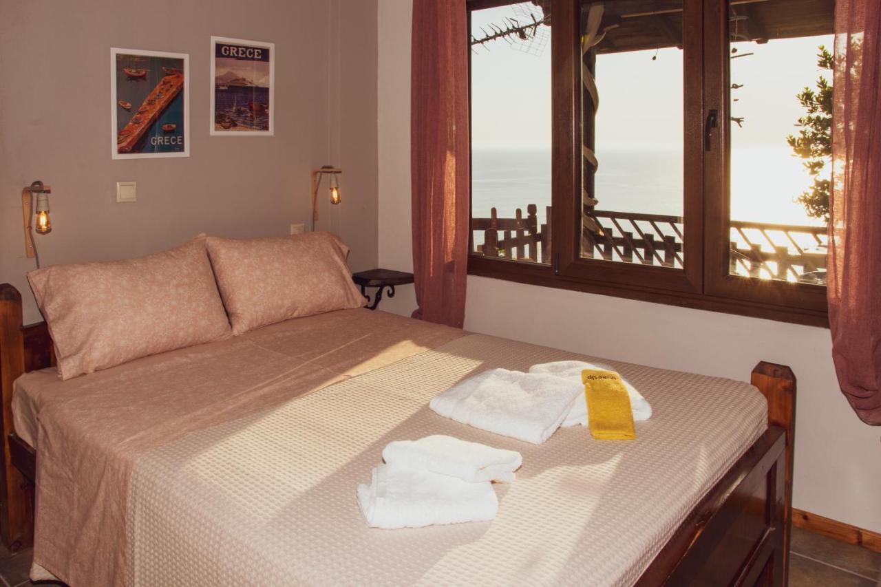 Balcony On The Rocks Agioi Saranta Exterior foto