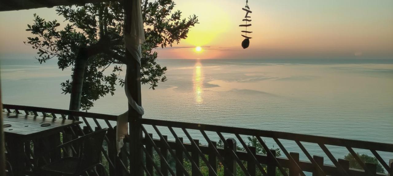 Balcony On The Rocks Agioi Saranta Exterior foto